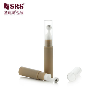 comprar A0031-10ML Botella de plástico vacía con aplicador de rodillo, revestimiento marrón arcilla sin aire, con tapa transparente Fabricación en línea